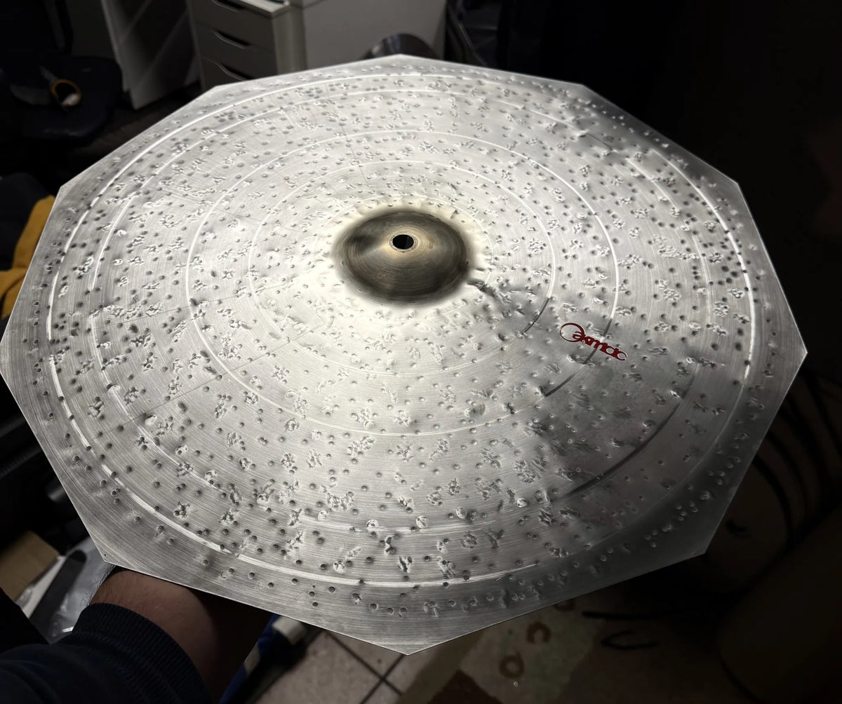 22 inch decagon ride cymbal titanium handmade Kmicic Masterpiece medium dry soft crash