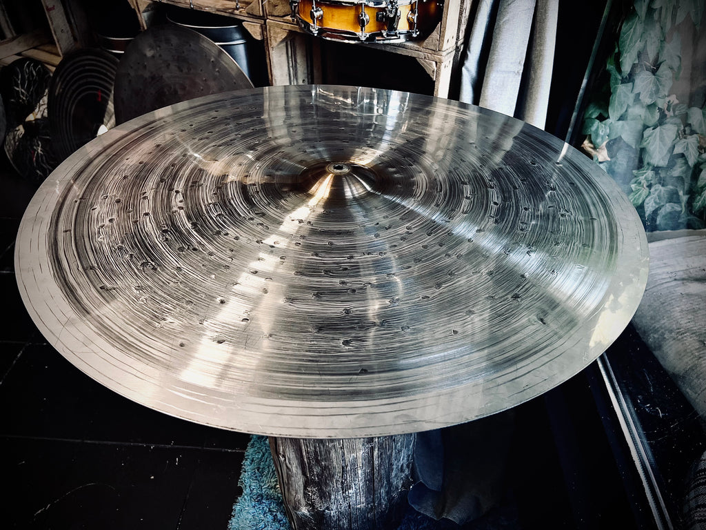 Kmicic Damast gold bell 30” titanium ride cymbal!