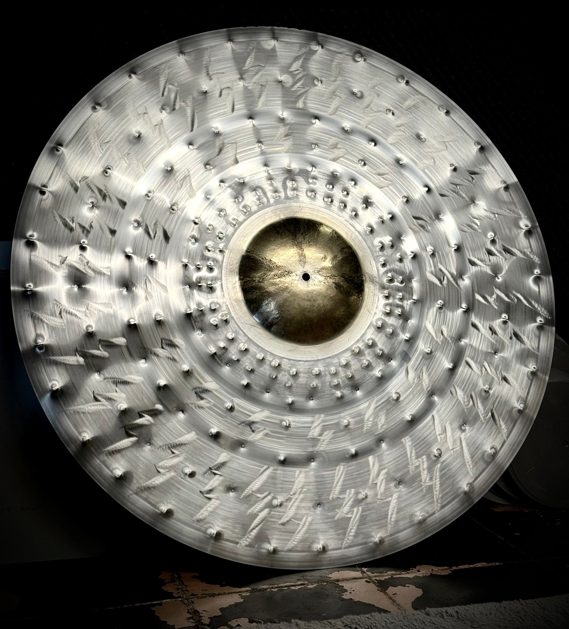 40 inch Zeus Custom Ride cymbal titanium handmade Kmicic 9 inch gold bell lightning finish massive ride
