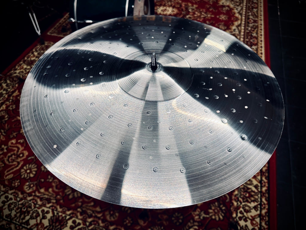 Kmicic Classic Brilliance 16” Crash Cymbal
