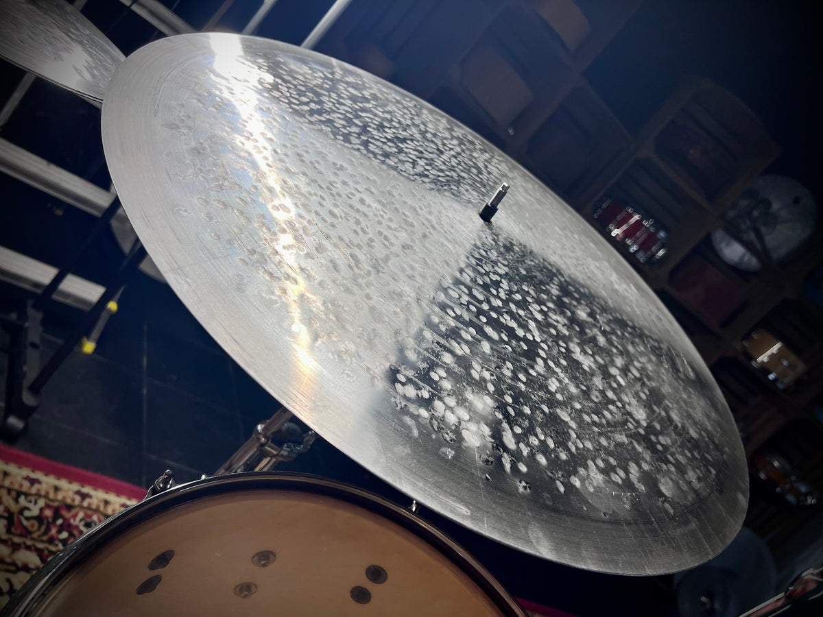 Kmicic Titanium flat ride cymbal 23,5”